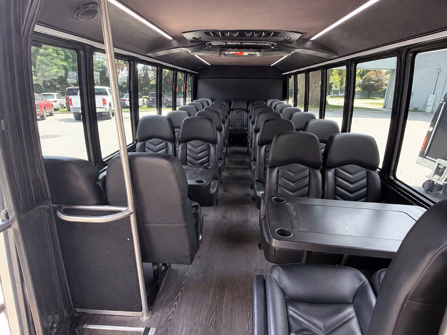 ithaca 15 passenger minibus interior